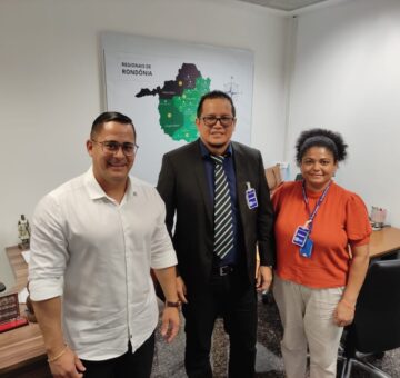 Sindcontrole entrega Projeto de Lei Conselheiro Cidadão na Casa Civil